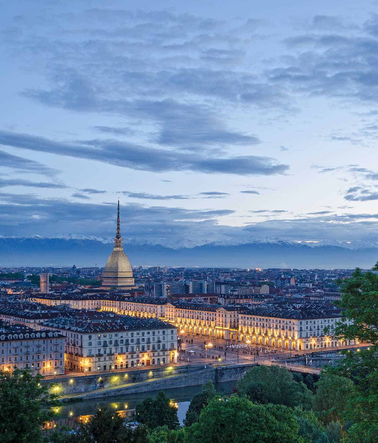 Meteo Torino, Piemonte: si passa al quasi Inverno, neve fin quasi in città