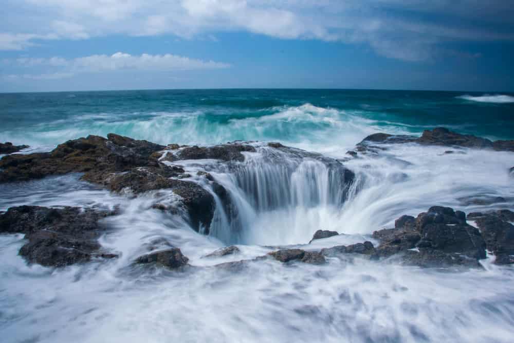 Viaggio alla scoperta del Thor's Well: il cancello per l'inferno