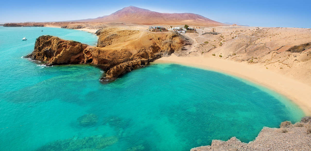 Viaggio a Lanzarote, fantastica isola delle Canarie 1 dreamstime m 26598453