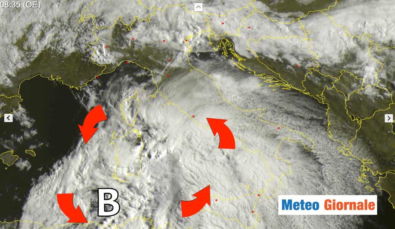Meteo: c’è un ciclone a spasso nel Mediterraneo