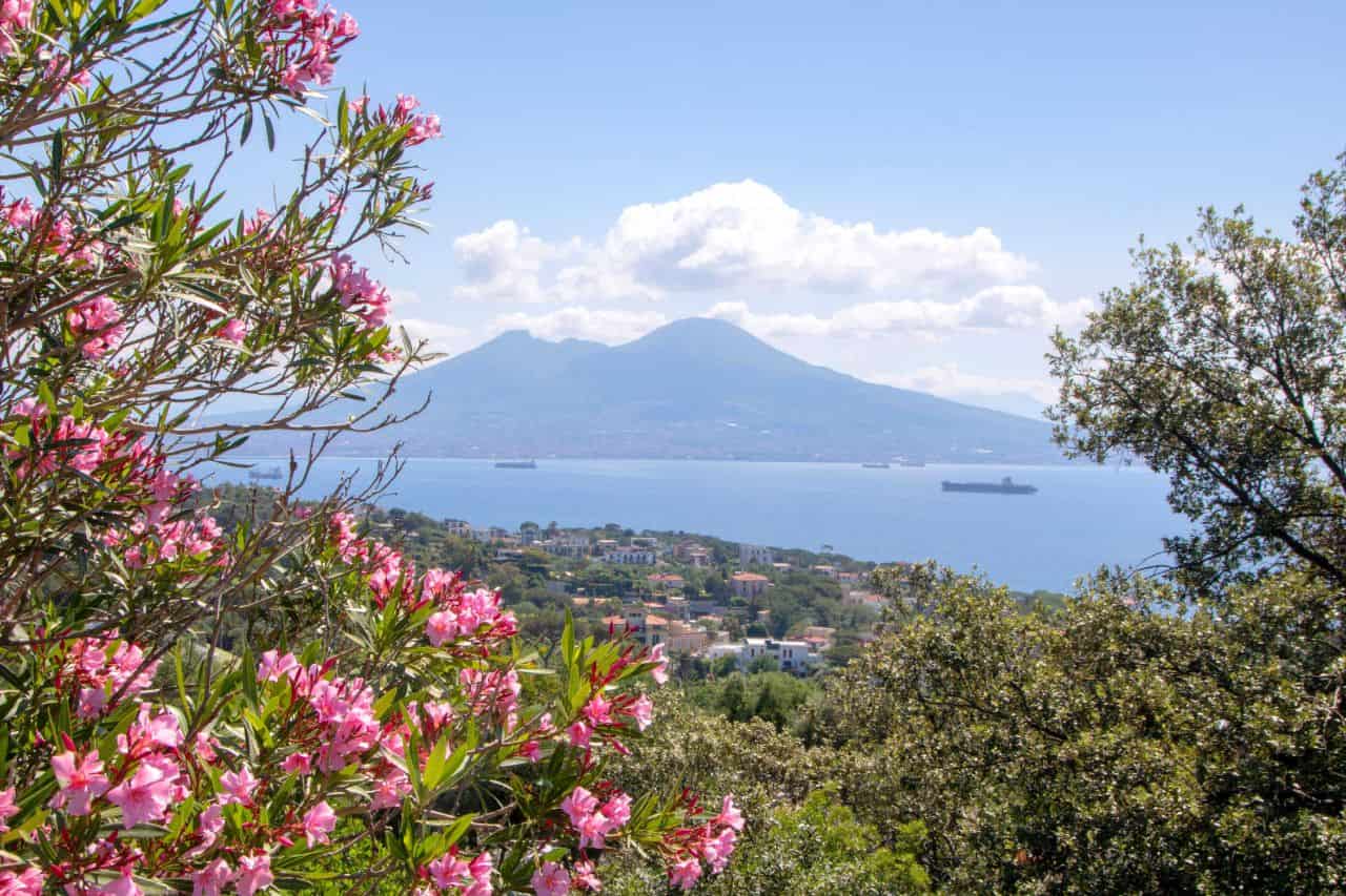Meteo di Maggio a Napoli: il volto dolce della stagione calda