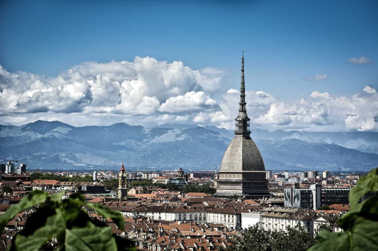 Tempo Instabile a Torino: Il Meteo di Maggio Riserva Sorprese