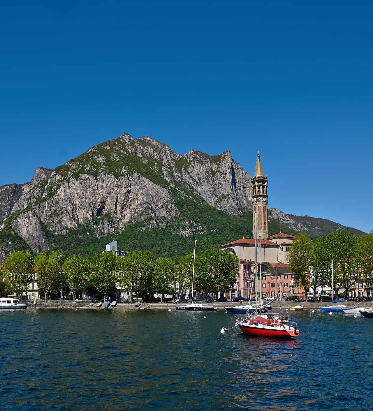 Lecco e i suoi laghi: una panoramica sulla città e sulle bellezze naturali circostanti