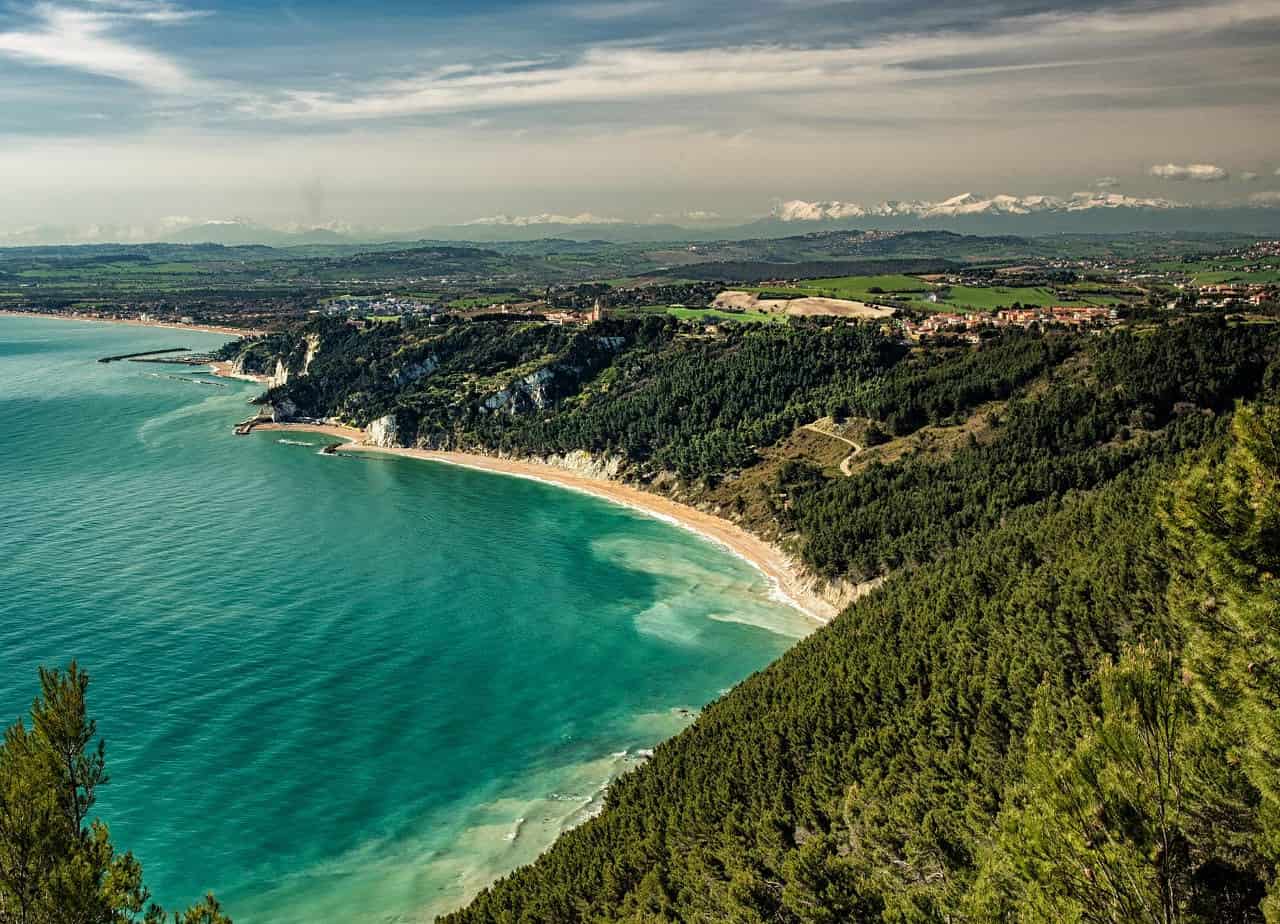 Attività e luoghi da visitare sulla Riviera del Conero