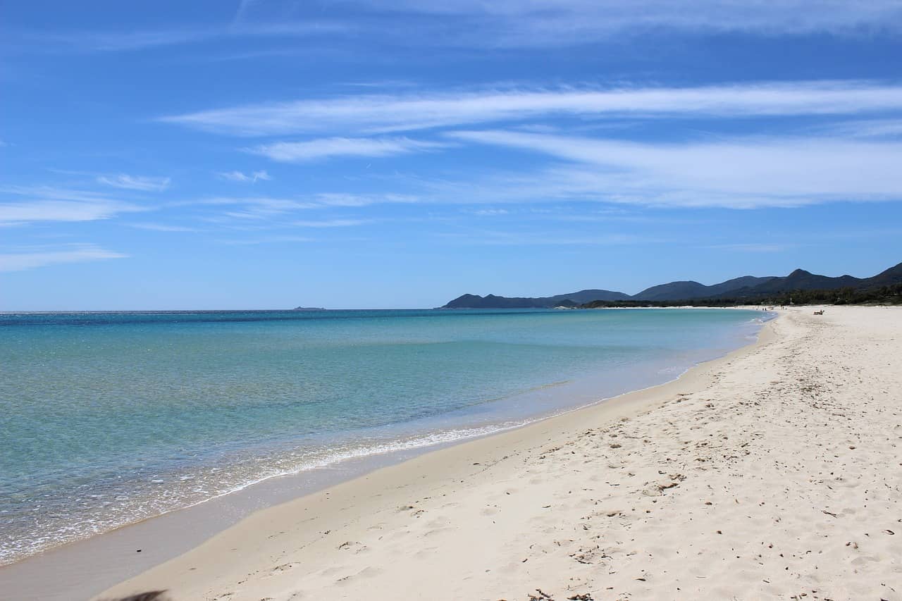 10 Luoghi Balneari Fuori dal Comune in Italia