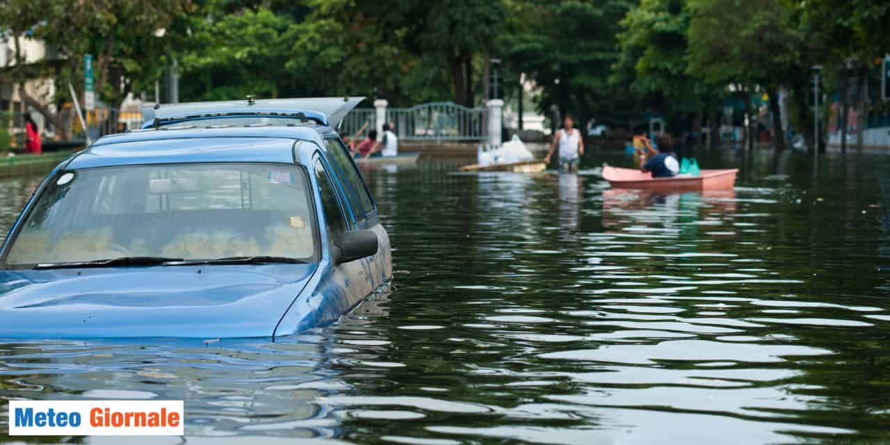 Piogge record e inondazioni massicce in Kentucky: evacuazioni e stato di emergenza 15 Piogge record e inondazioni massicce in Kentucky: evacuazioni e stato di emergenza