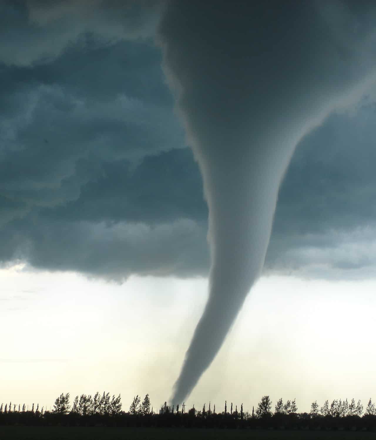 Nuovo tornado mortale. Rischio in quasi tutto il Mondo