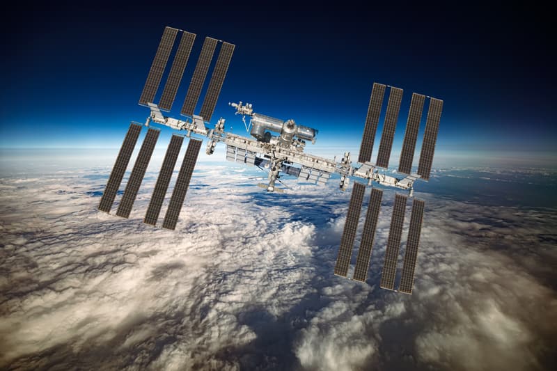La ISS riceve cibo e carburante: ma dov’è la Crew-7 di SpaceX?