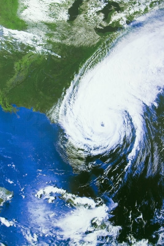 Possibile formazione di una nuova area nell’Atlantico, i meteorologi monitorano lo sviluppo potenziale