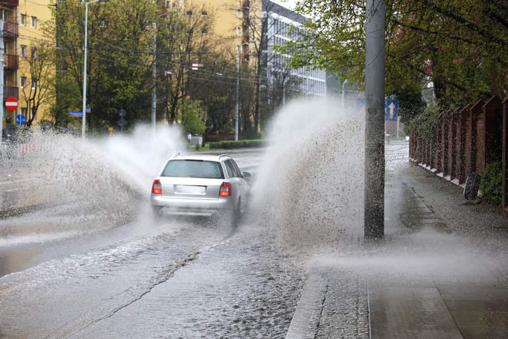 Condizioni meteo avverse in Liguria: Genova al centro, 280mm di pioggia in 24 ore