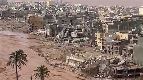 Continuano a salire le vittime delle gravi inondazioni in Libia