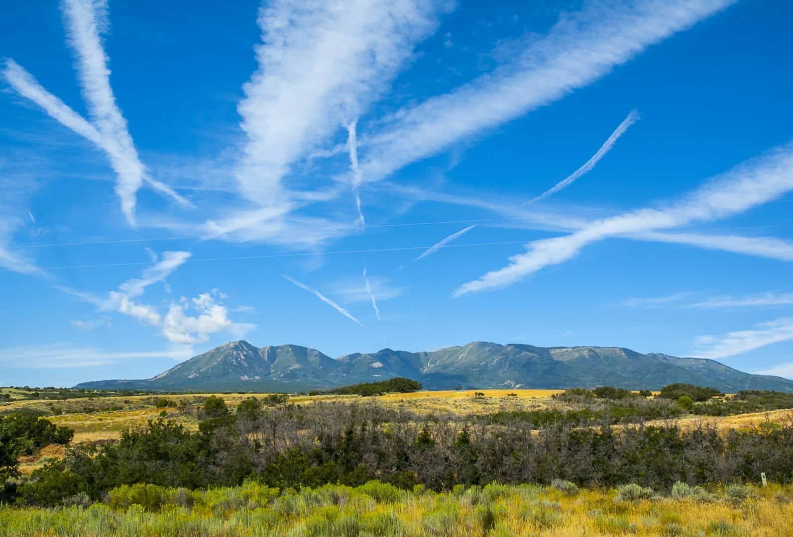 Le scie chimiche e la crisi climatica: smascheriamo il mito e sveliamo la verità