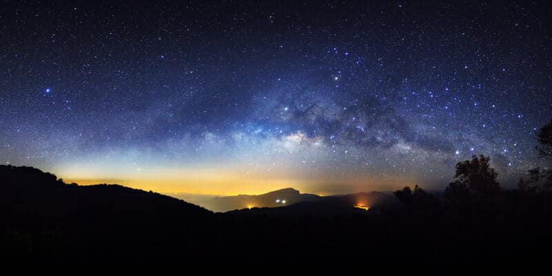 Appello per proteggere l’ultimo cielo stellato rimasto in Italia