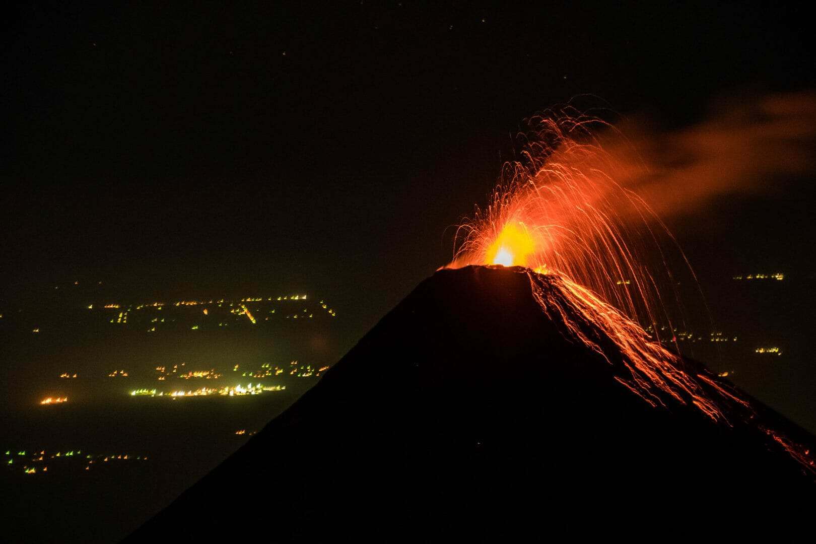 Un’applicazione per individuare i depositi di magma nei vulcani