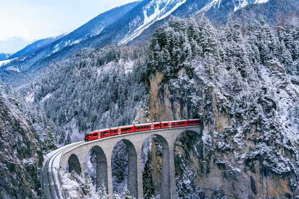 Meteo: possibile neve a badilate ulle Alpi da Ottobre ad Aprile?
