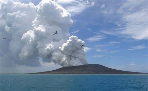 Il buco dell’ozono sull’Antartide raggiunge dimensioni record-possibile causa l’eruzione di Hunga Tonga