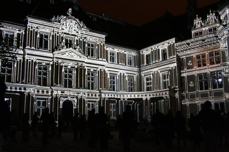 Loira: Inaugurato nuovo show luminoso al Castello Reale di Blois