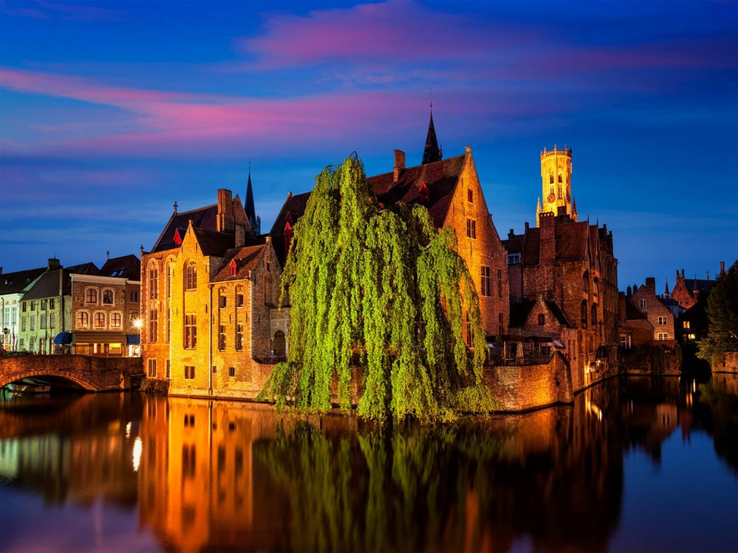 Una crociera tra la Manica, Londra, Parigi, Amsterdam e Bruges