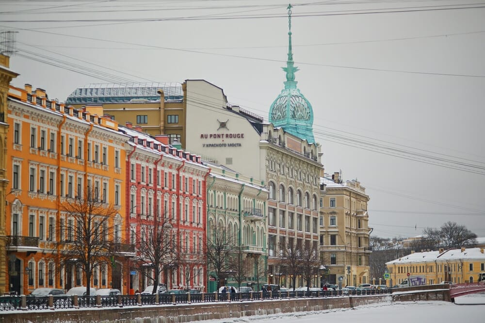 Meteo Russia: a San Pietroburgo si registra la nevicata più precoce degli ultimi 20 anni