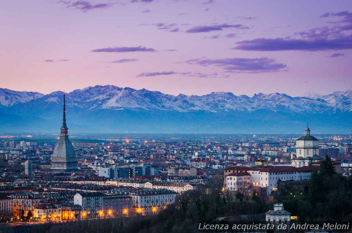Meteo Torino: oggi schiarite, domani nevischio in arrivo