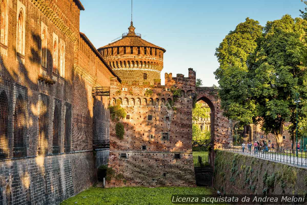 Meteo Milano: sole e temperature miti, ma attenti alla nebbia in arrivo!