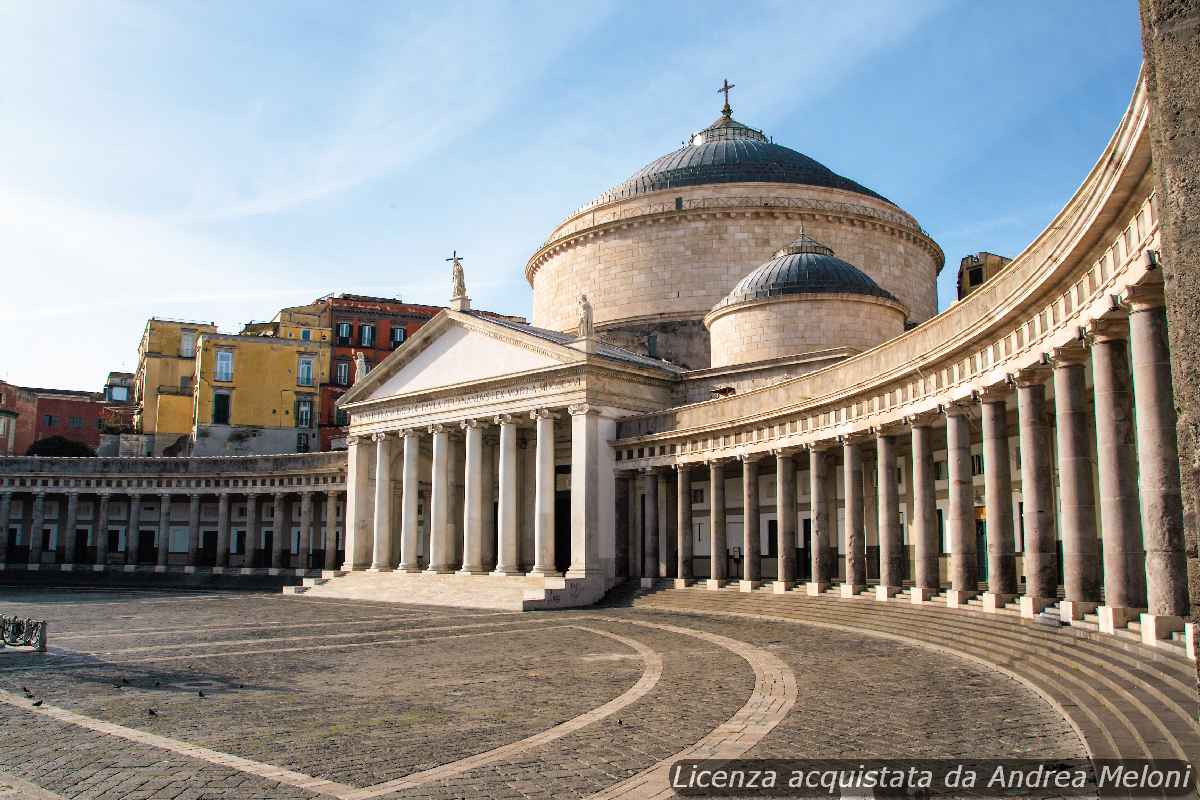 Meteo Napoli: sole splendente oggi, previsioni ottimistiche per i prossimi giorni