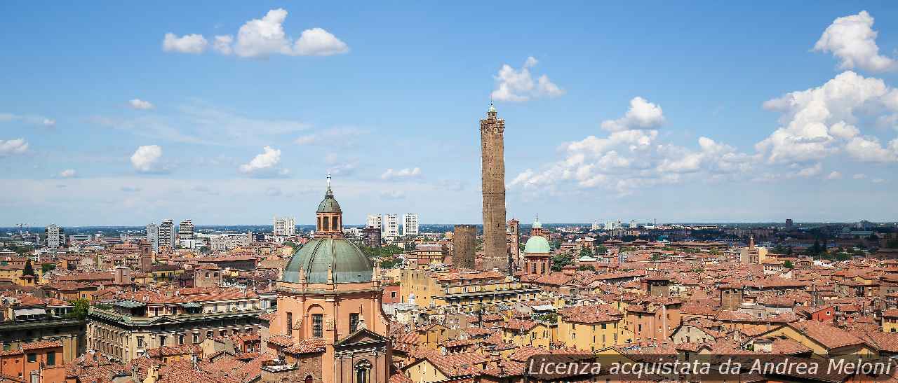 Meteo Bologna: nubi sparse oggi, poi sole e vento nei prossimi giorni