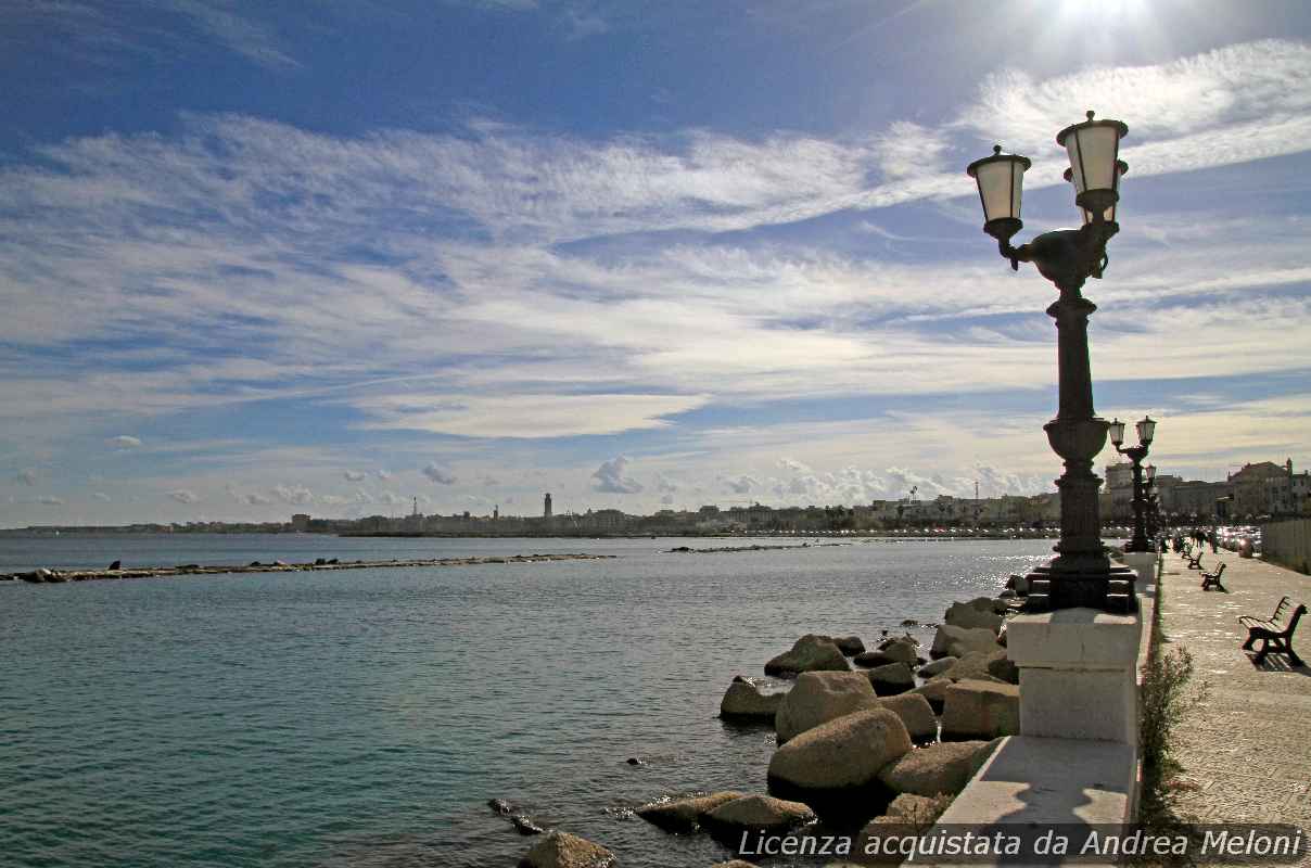 Meteo Bari: sole e vento nei prossimi giorni, temperature in aumento