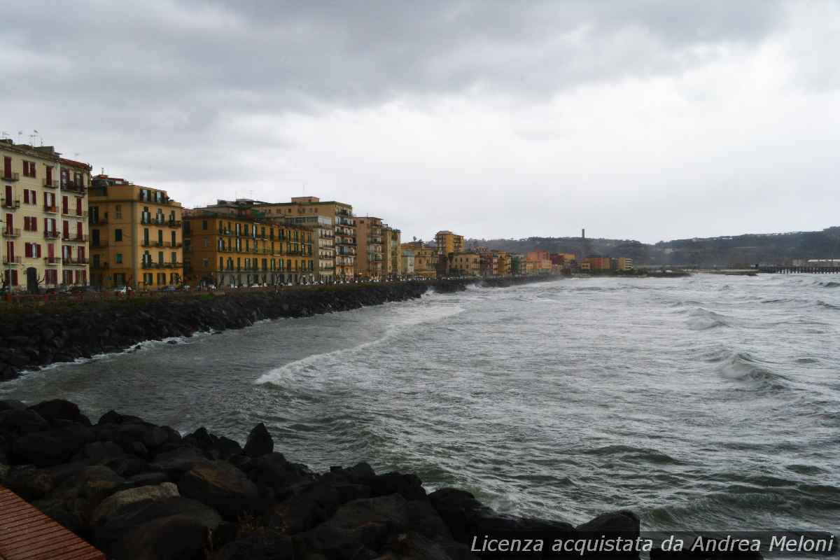Meteo Napoli: domani nubi sparse, poi nuvoloso con possibili piogge in arrivo