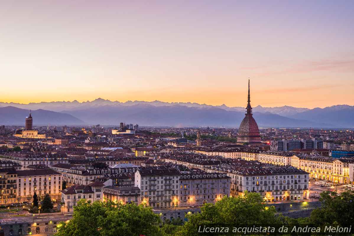 Meteo Torino: nubi sparse domani, seguite da foschia nei giorni successivi