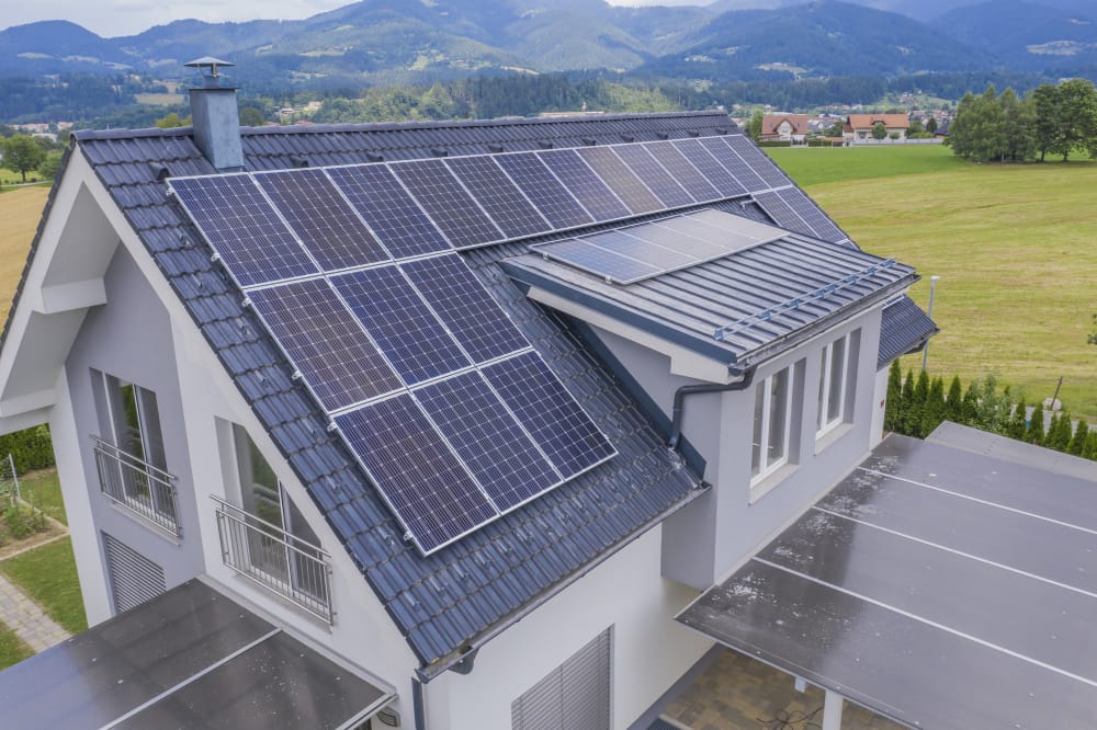 Il ruolo fondamentale del solare sui tetti nella lotta al cambiamento climatico