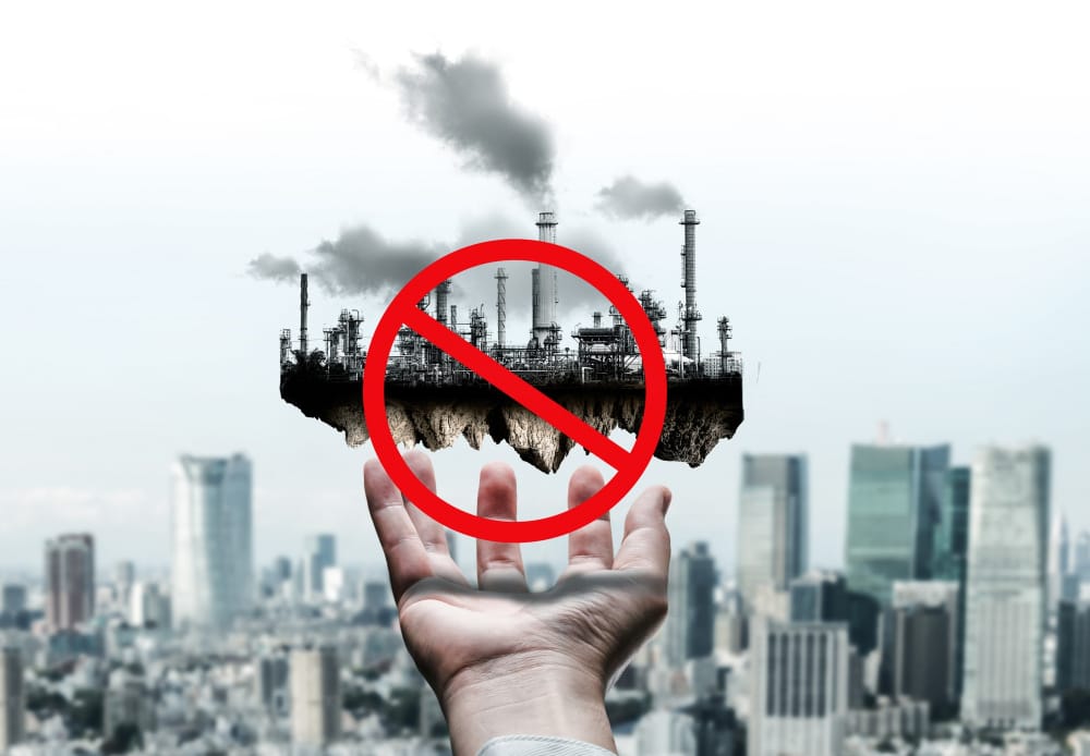 Vertice COP28 approva storico accordo: stop ai combustibili fossili