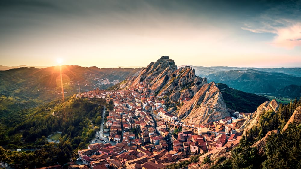 La Basilicata: un viaggio tra borghi, natura e ⁣tradizioni