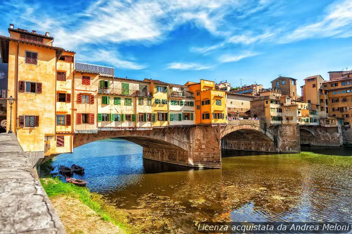 meteo-firenze:-oggi-nuvoloso-con-piovaschi,-domani-rovesci-intensi-in-arrivo