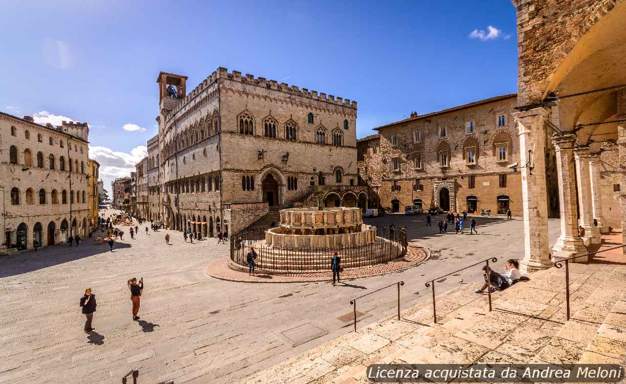 meteo-perugia:-domani-nuvoloso-con-piovaschi,-poi-nubi-sparse-e-temperature-in-aumento