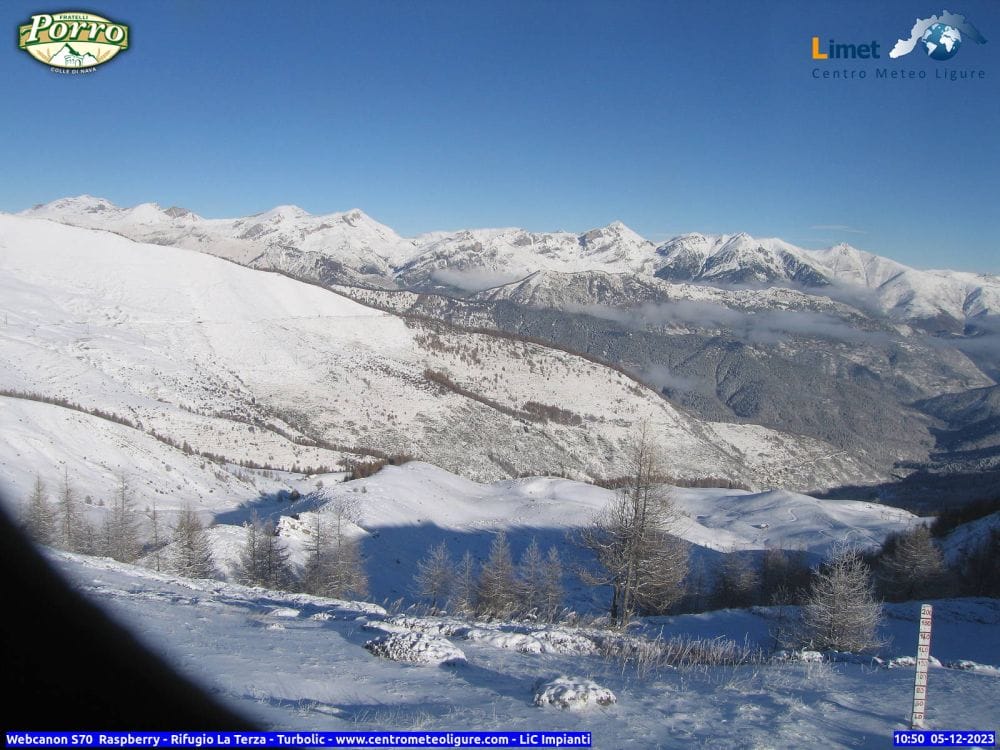 Liguria: maltempo colpisce la provincia d’Imperia: neve abbondante a Monesi