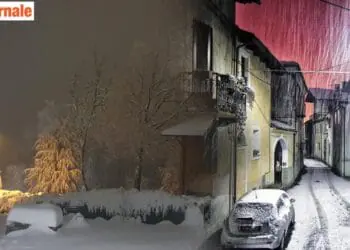 Prima neve su molte aree del Nord-Ovest