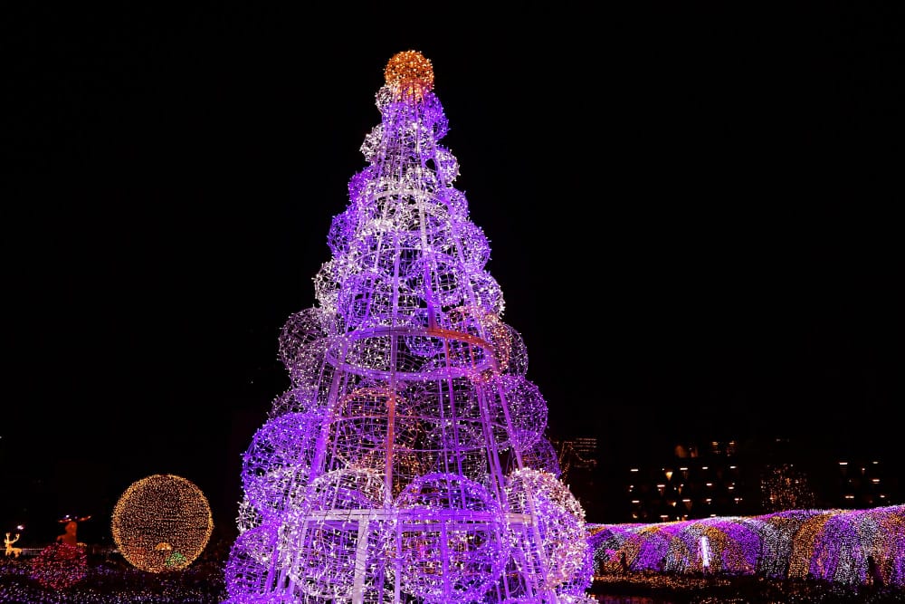 Le più incredibili illuminazioni natalizie nel mondo