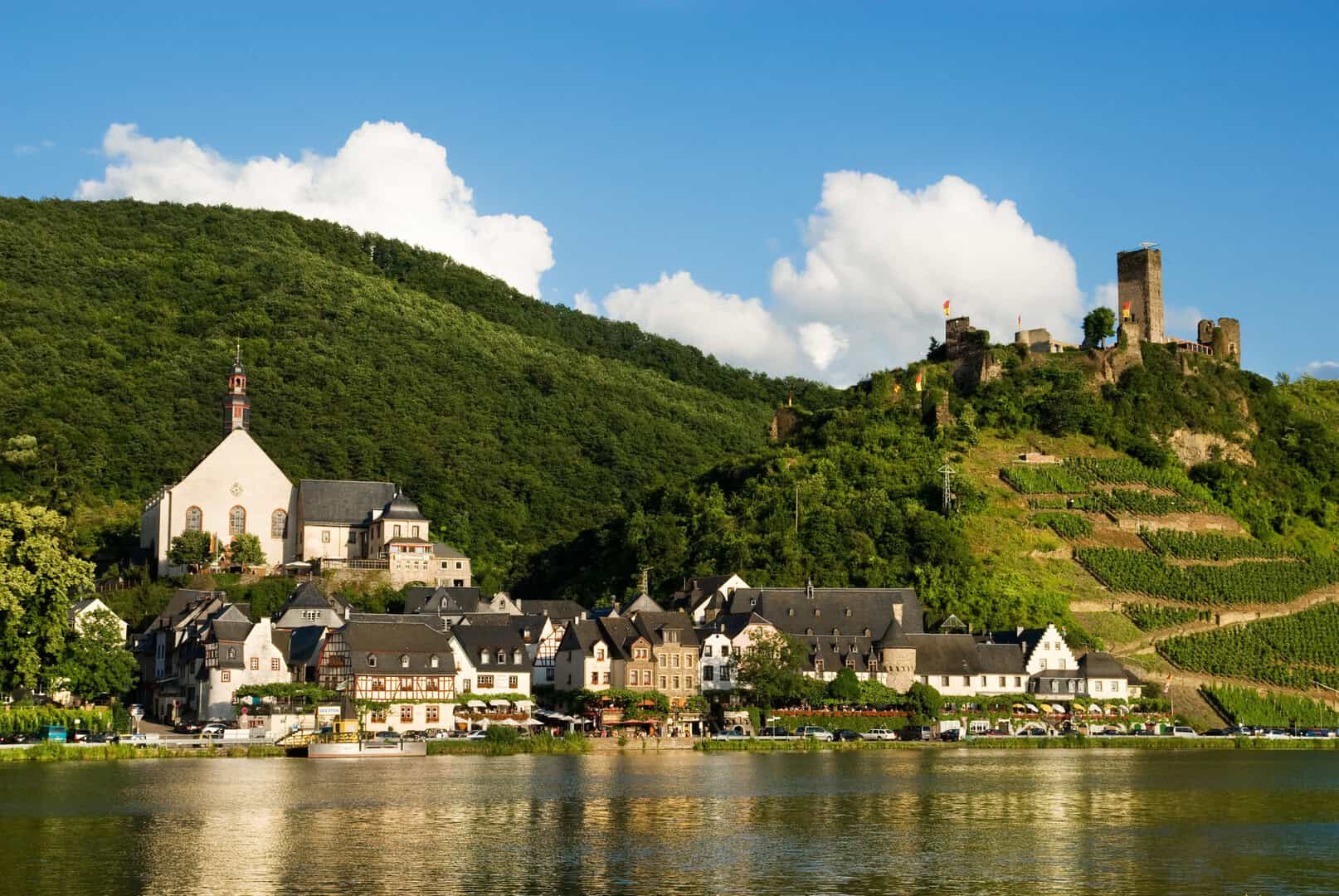 Beilstein, Germania: un viaggio nel piccolo villaggio da sogno sul fiume