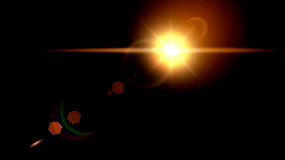 Scoperta la fisicia dei flare stellari: le particelle super energetiche più luminose di mille soli