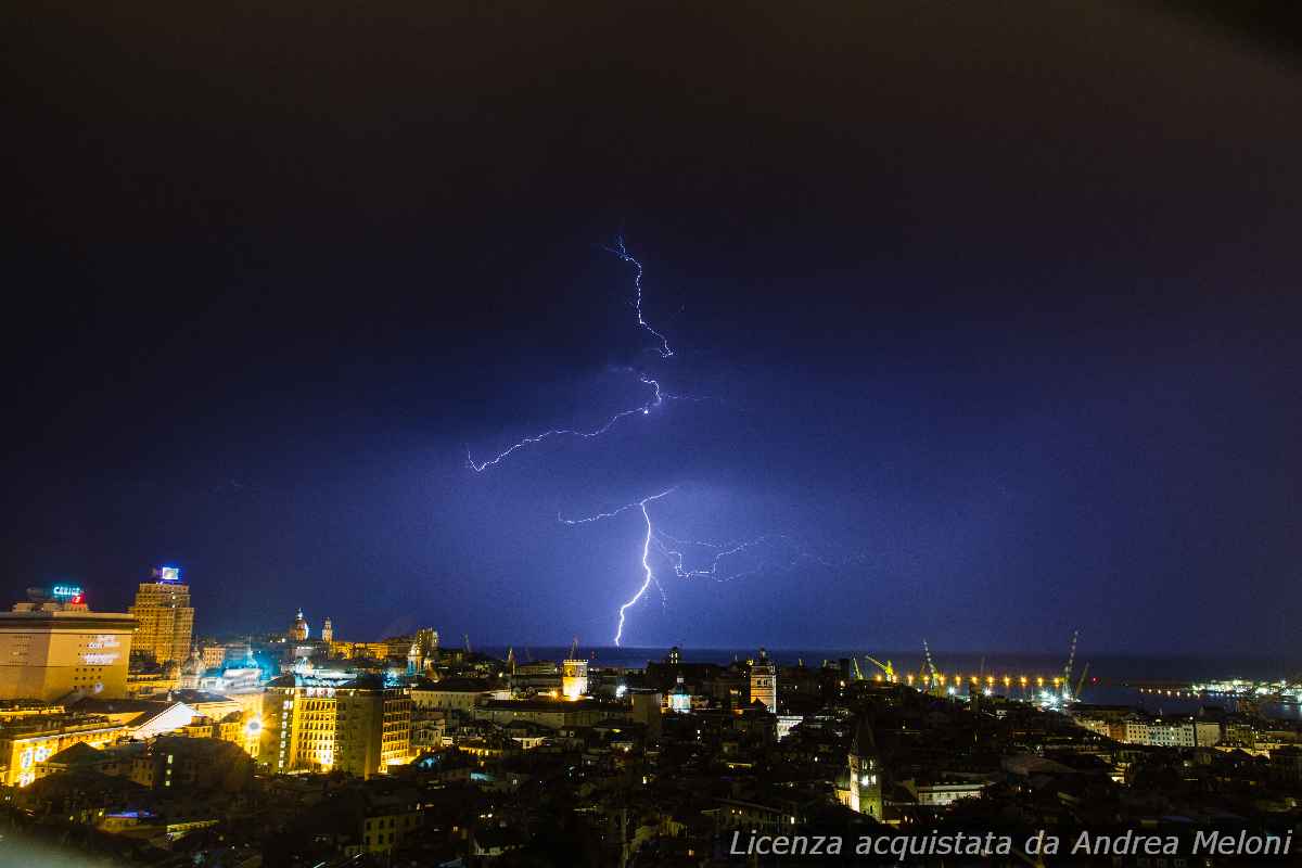 meteo-genova:-nuvole-e-vento-oggi,-previsioni-simili-nei-prossimi-giorni