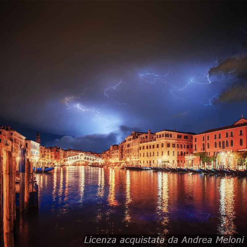 meteo-venezia:-oggi-grigio-ma-domani-torna-il-sole