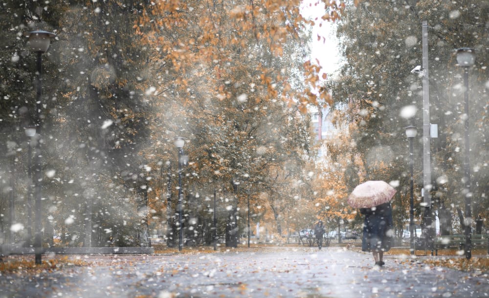 Avviso di allerta meteo dell’Aeronautica Militare: rischio pioggia, neve e ghiaccio in diverse regioni