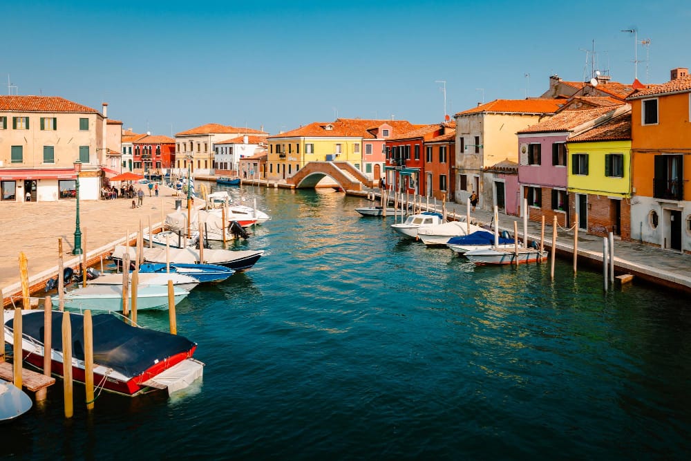 Murano, l’arte del vetro e non solo: una meraviglia della Laguna Veneta