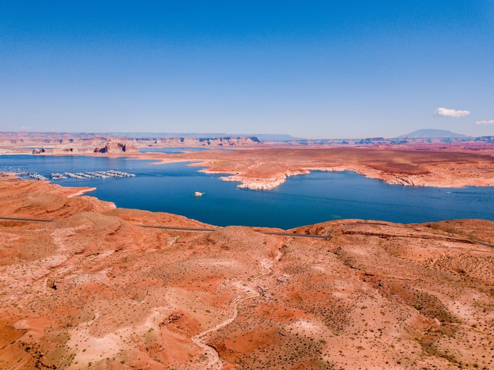 La crisi idrica del lago Powell tra Arizona e Utah: un simbolo del cambiamento climatico