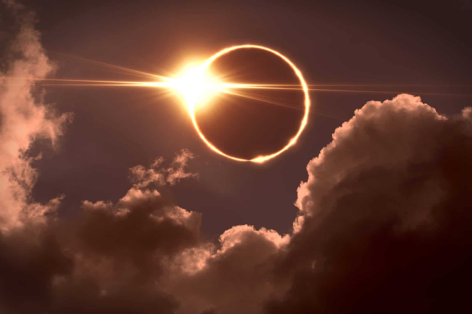 Texas dichiara stato di emergenza per Eclissi di Sole. A rischio blackout comunicazioni