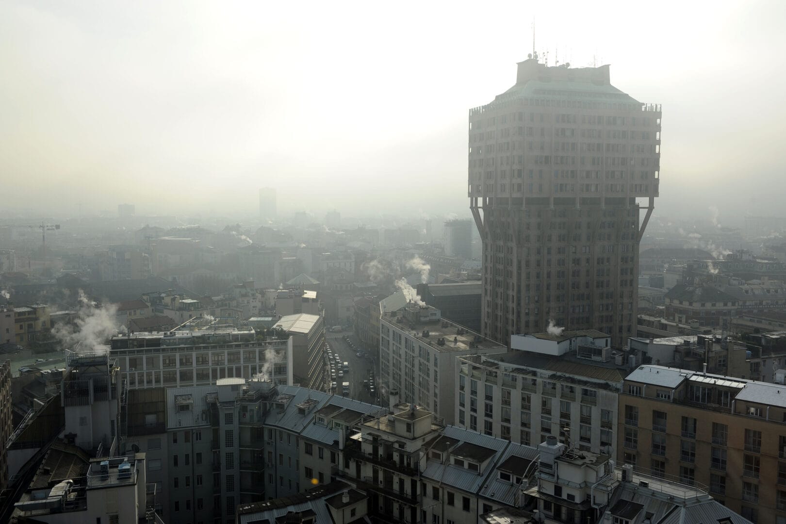 Milano, inquinamento, ne parlano nel Mondo. Ma non siamo d’accordo, e ci affidiamo ad ARPA Lombardia