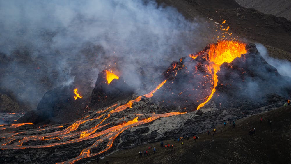 Vulcano di Grindavík in Islanda, nuovo rischio di eruzione