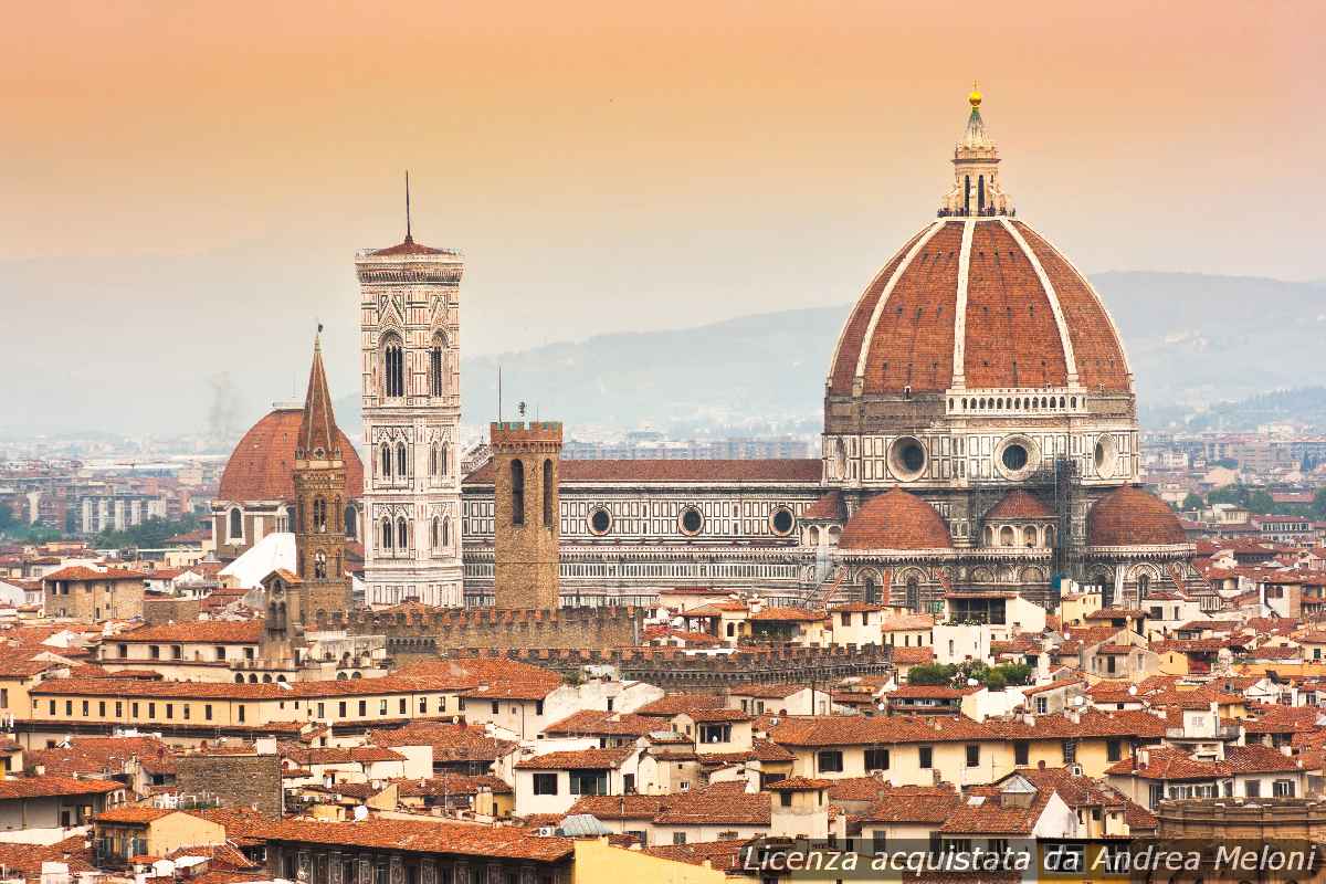 Previsione meteo Firenze: domani nuvoloso con piovaschi e vento, poi schiarite 12 Previsione meteo Firenze: domani nuvoloso con piovaschi e vento, poi schiarite