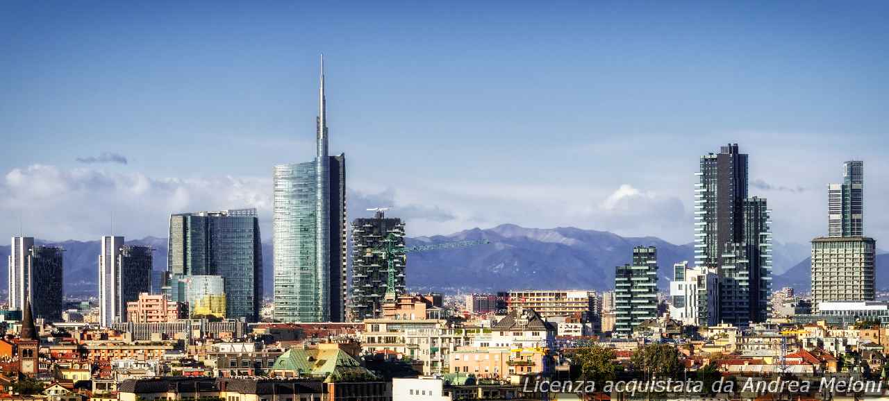 Previsione meteo Milano: sole e nuvole oggi, pioggia in arrivo 7 Previsione meteo Milano: sole e nuvole oggi, pioggia in arrivo